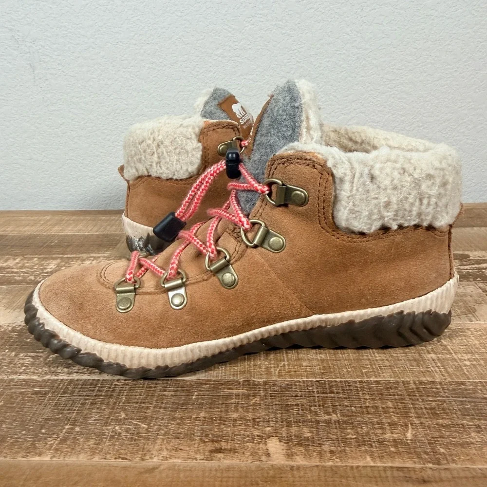 Sorel Out N About Plus Conquest Kids 3 Tan Waterproof Suede Faux Fur Boots